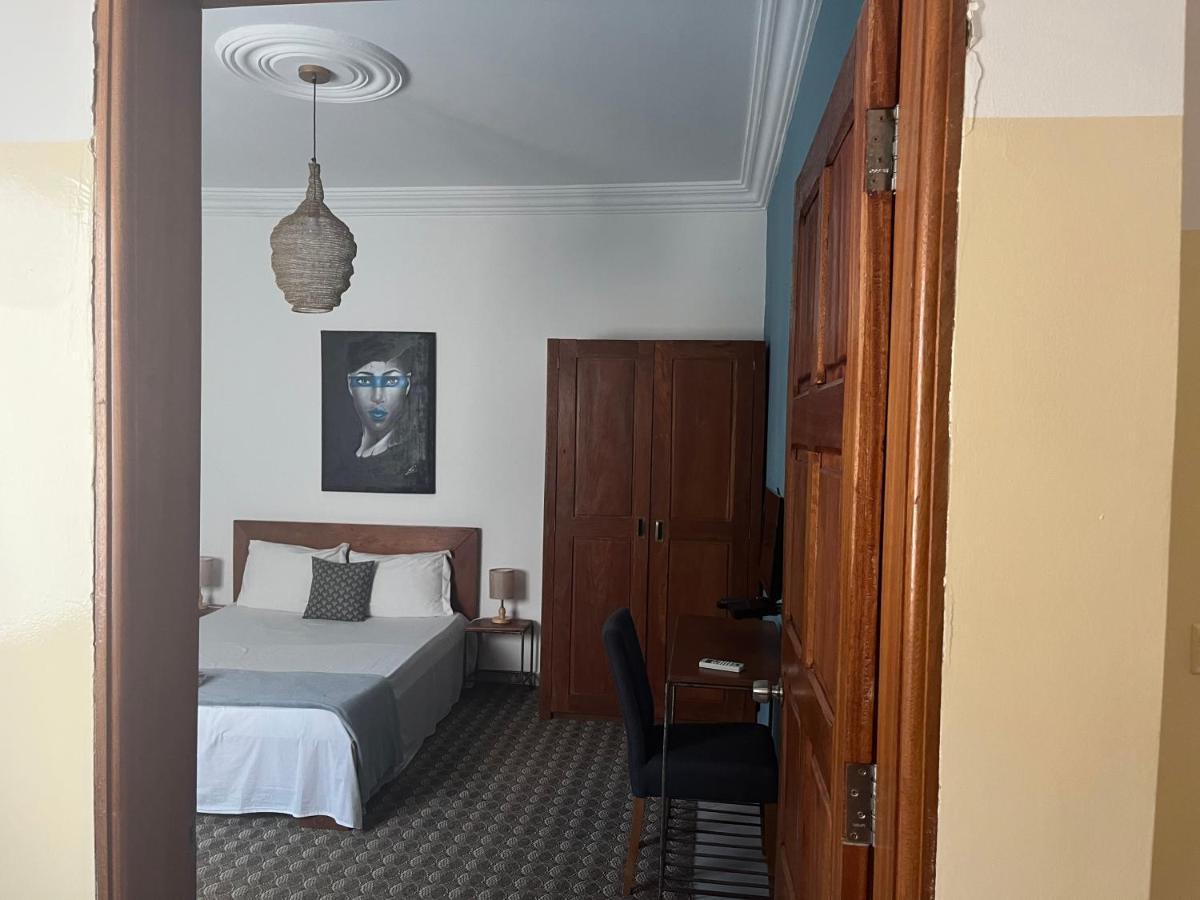 Bed and Breakfast Les 5 Lanternes By Clara Dakar Exteriér fotografie